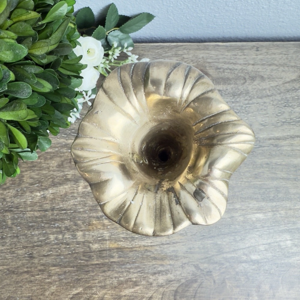 Vintage Brass Flower Taper Candle Holder Hollywood Regency Floral Decor - Picture 3 of 9